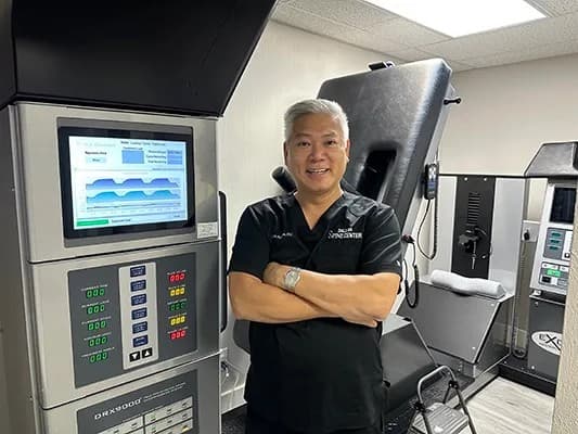 Dr. Hoa Nguyen, DC
